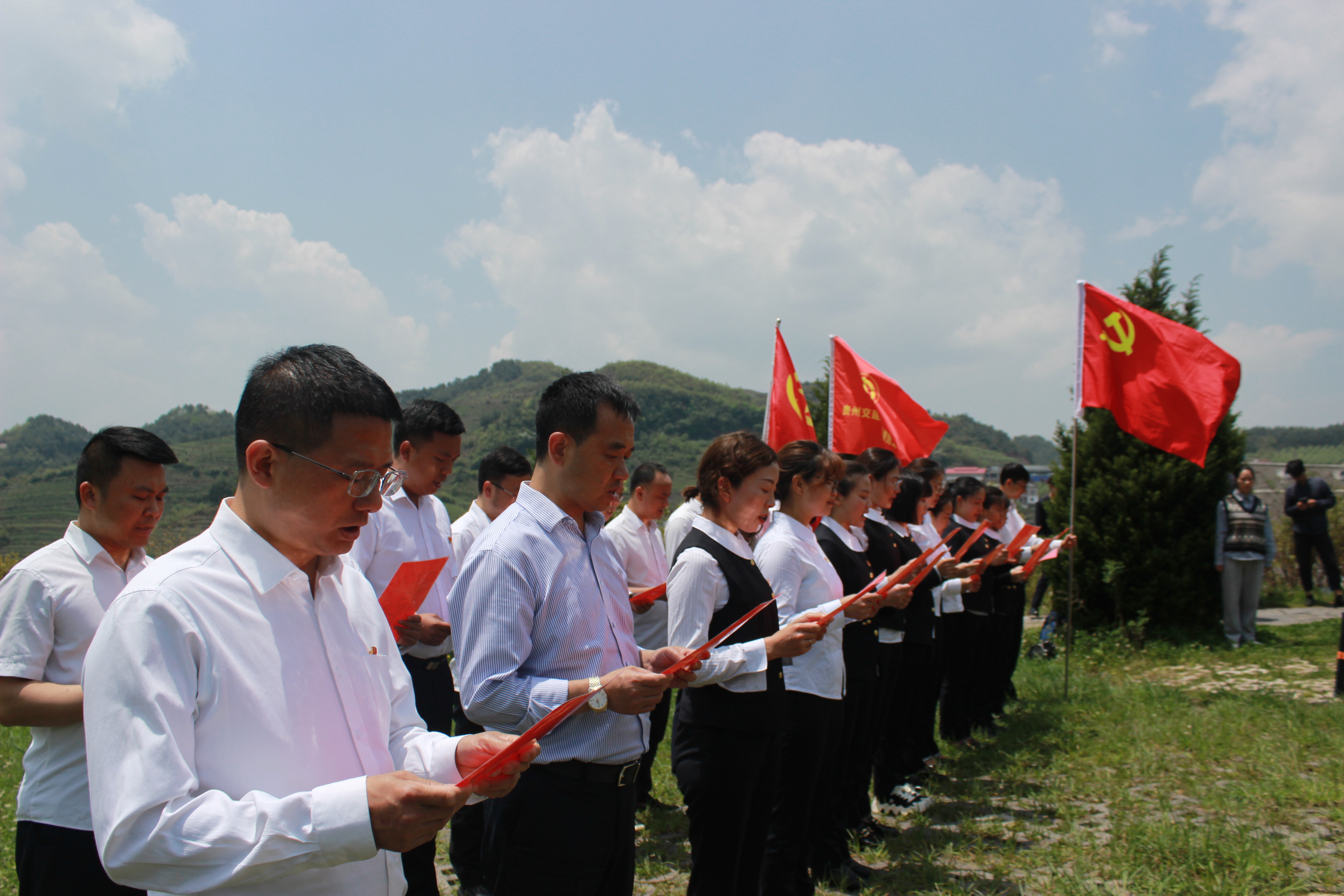 到文朝荣党性教育基地学习 (1).JPG